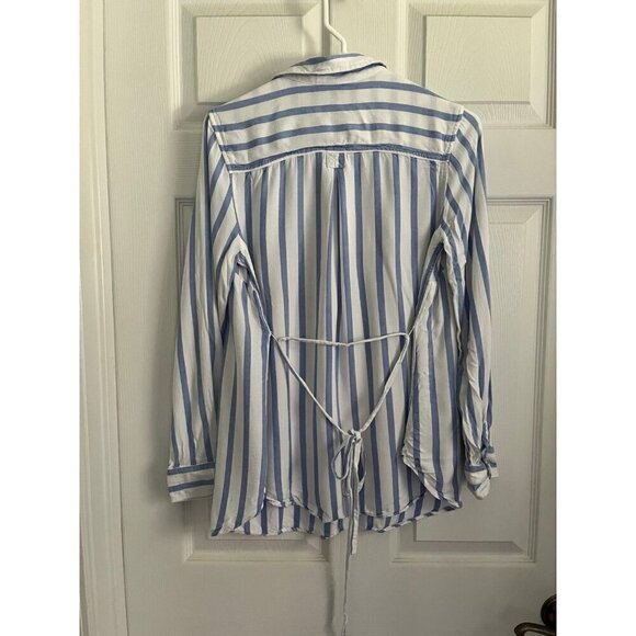 Maternity Shirt - Picture 2 of 2